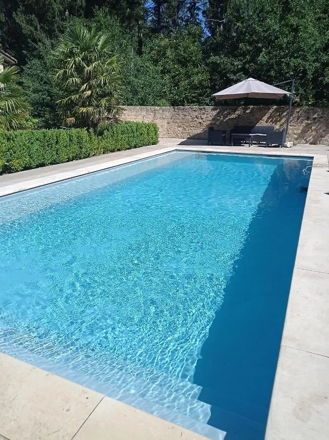 La Roussilhe Bed & Breakfast Sousceyrac 0*,