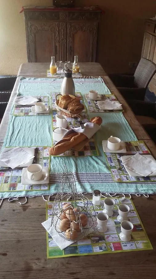 La Roussilhe Bed & Breakfast Sousceyrac France